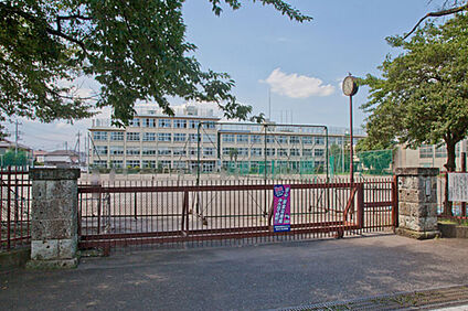 狭山市立入間野中学校 約1780～1800ｍ
