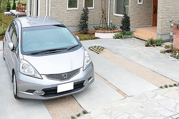 全邸カースペース2台標準