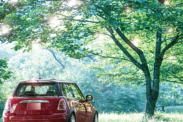 【2台カースペース対応】買い物や家族の送迎、休日のレジャーでも活躍する駐車スペースを確保。※STYLE1の2台目は軽自動車対応