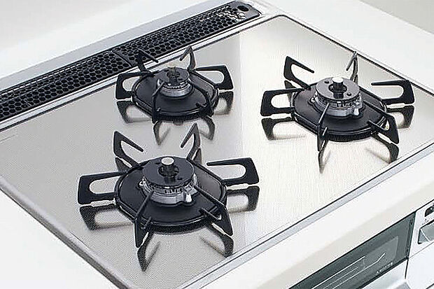 【【ガラストップコンロ】】耐久性、耐熱性に優れ、お手入れも簡単なガラストップコンロを採用しました。