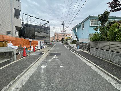【前面道路含む外観写真】5.3現在