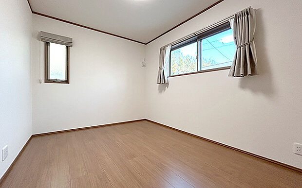 現地写真:主寝室(2号棟)