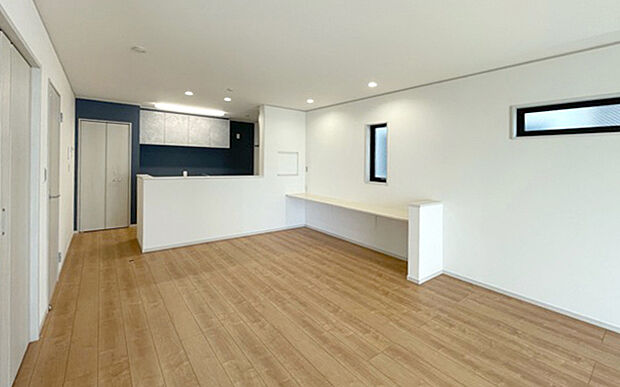 現地写真：LDK（1号棟）