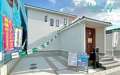 いろどりアイタウン うるま市前原 外観