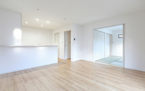 当社分譲施工例:洋室