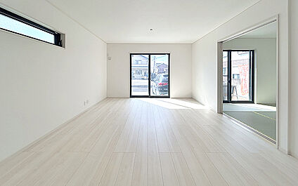 現地写真:LDK(1号棟)