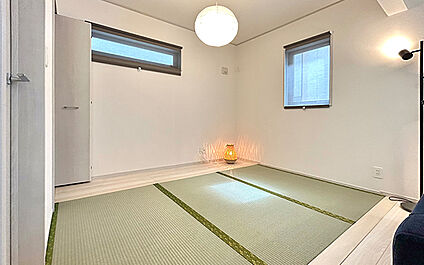 現地写真:洋室畳敷き(1号棟)