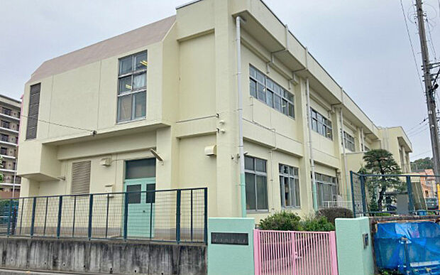 小手指保育園(約770m)