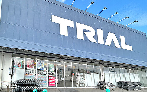 スーパーセンタートライアル 唐津店(約830m)