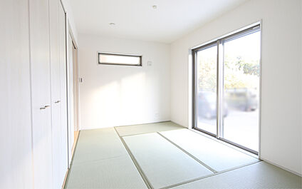 当社分譲施工例:洋室畳敷き