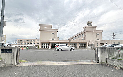 津市立白塚小学校 1710m