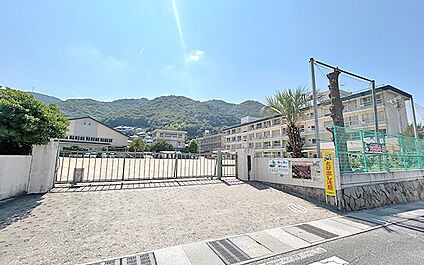 市立水呑小学校 1130m