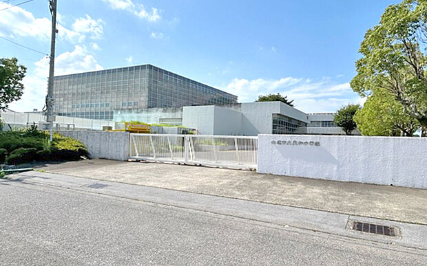 大垣市立星和中学校（約1,000m）