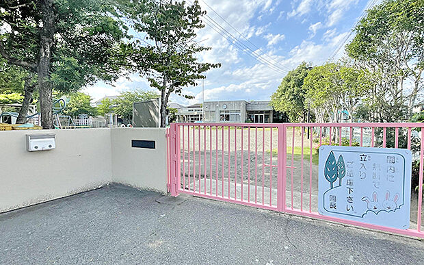 新茂原幼稚園(約1,190m)