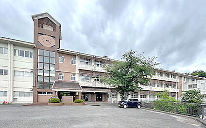 大津市立雄琴小学校 1510m