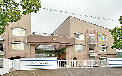 いちき串木野市立串木野中学校 1400m