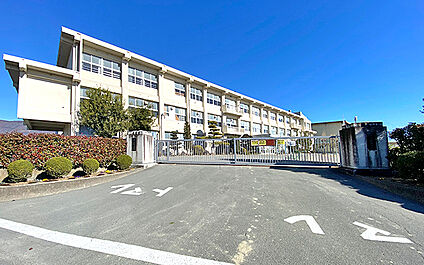 笛吹市立石和中学校 4200m