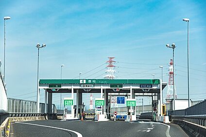 伊勢湾岸自動車道「豊明」インター 2820m～3060m(車で8分)