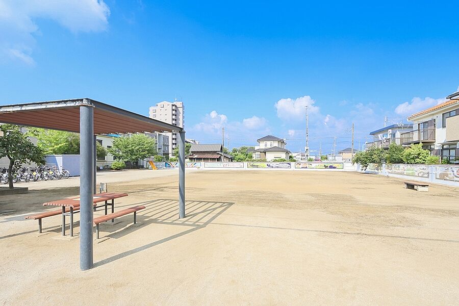 【レジャー】鷹野一丁目公園（現地より徒歩6分）