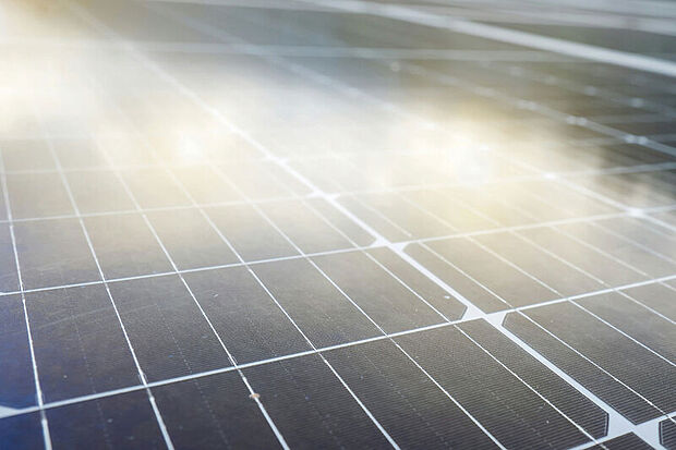 【【太陽光発電システム】】太陽の光で発電できる太陽光発電システムを搭載。発電した電気を自宅で活用すれば、年々上昇傾向の光熱費が削減できます。