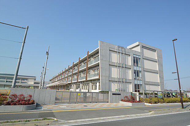 美園北小学校(許可校)/徒歩15分