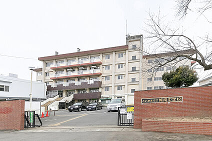城南中学校/徒歩22分 約1730m