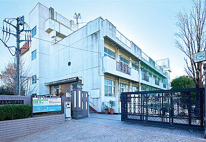 【さいたま市立大谷口中学校】（現地より徒歩3分） 約190m