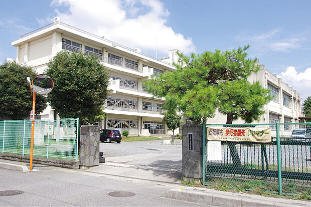 宮原中学校（現地より徒歩19分）