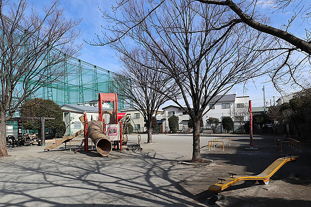 栄和3丁目公園（現地より徒歩7分）