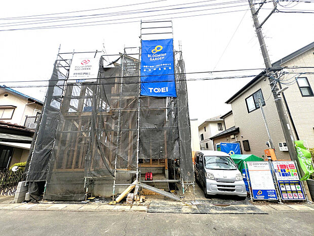 外観　敷地面積44坪！駐車スペース並列2台あり！主寝室可変型プラン採用！！