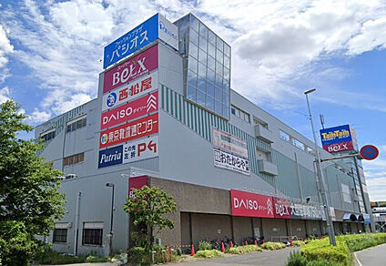 ベルクス東大宮店 983m