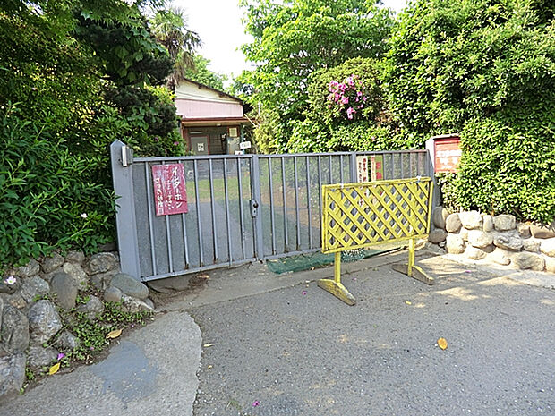 さつき幼稚園（約1,080m）