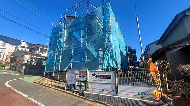 2階バルコニーはインナーバルコニーを採用！　