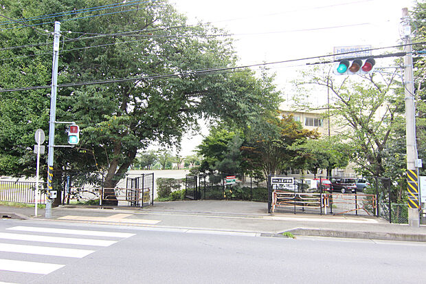 海老名市立上星小学校（約710m）