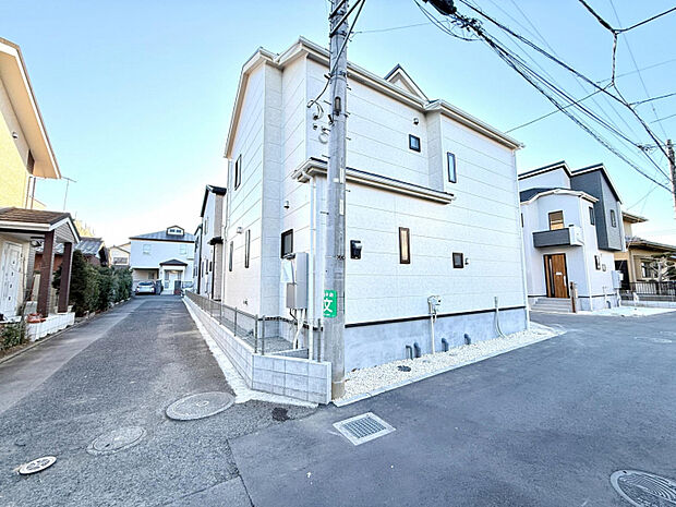 外観写真（1号棟）　多種多様なライフスタイルを見据えた柔軟性の高い住まい。