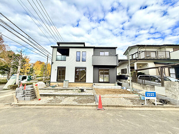 外観写真　デザイン性と使い勝手を兼ね備えた新築戸建。ぜひ、現地をご見学ください。