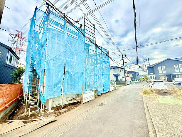 前面道路含む現地写真　