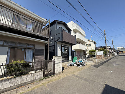 販売現地
