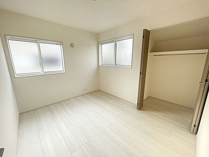 1号棟洋室5.25帖(2025年11月撮影)