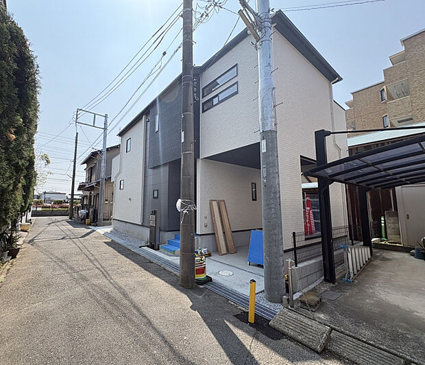 【外観写真】太陽光パネル標準装備◎。環境にやさしくエコな暮らしが叶います！是非、お気軽にお問い合わせください。　