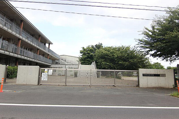南小学校（約764m）