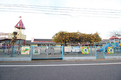 南越谷幼稚園 262m