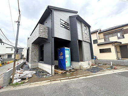 【外観写真】埼玉高速鉄道「川口元郷」駅まで徒歩14分。JR「