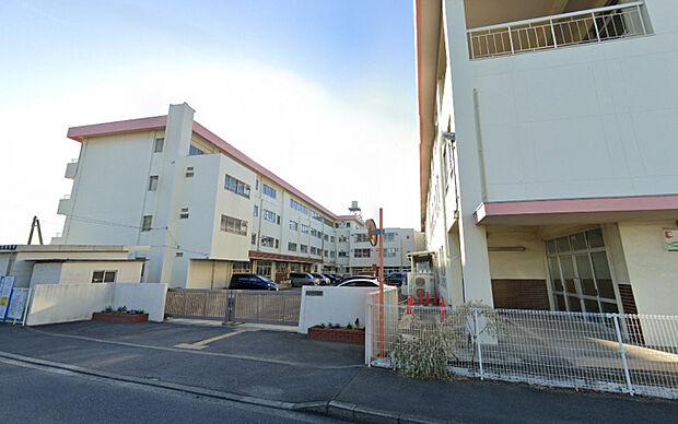 鶴瀬小学校　