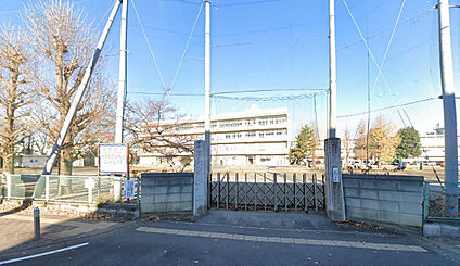 福岡小学校 352m