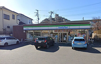 ファミリーマート入間川病院前店 536m