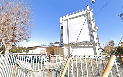 大塚小学校 492m