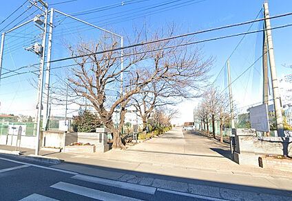 三芳中学校 1700m