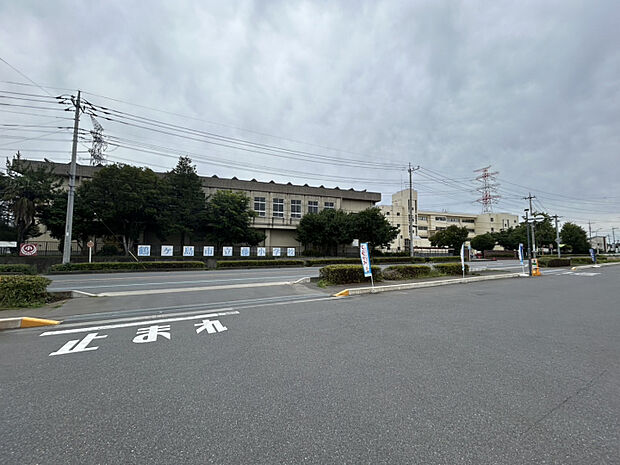 藤小学校　