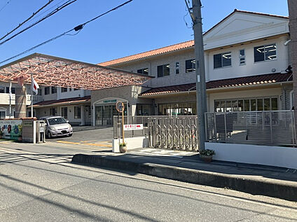 川越白ゆり幼稚園 537m